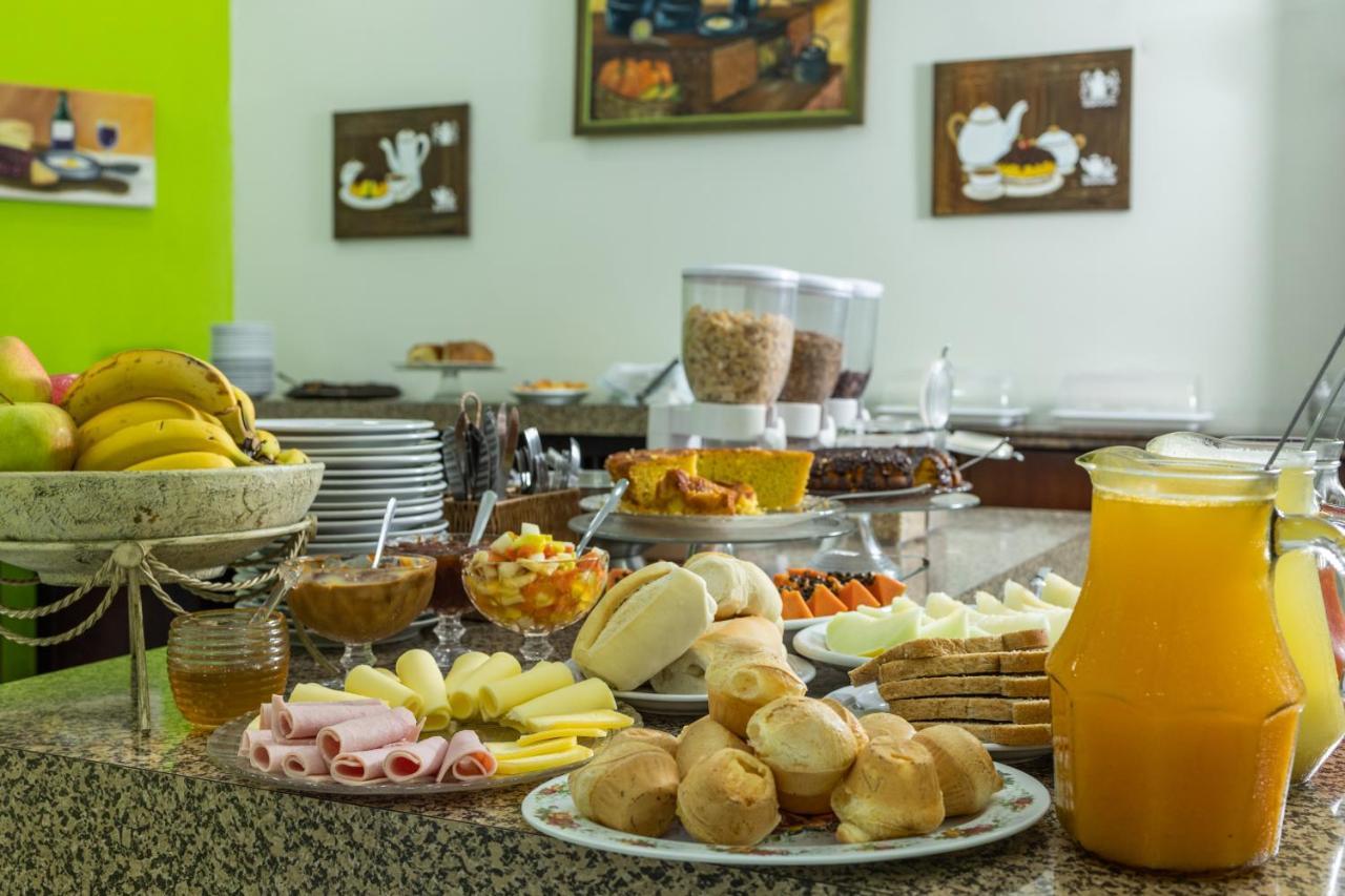 Hotel Lisbor Франсиску-Белтран Экстерьер фото